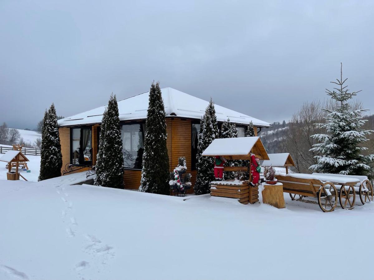 Hostal Casa Bradet Întorsura Buzăului Exterior foto